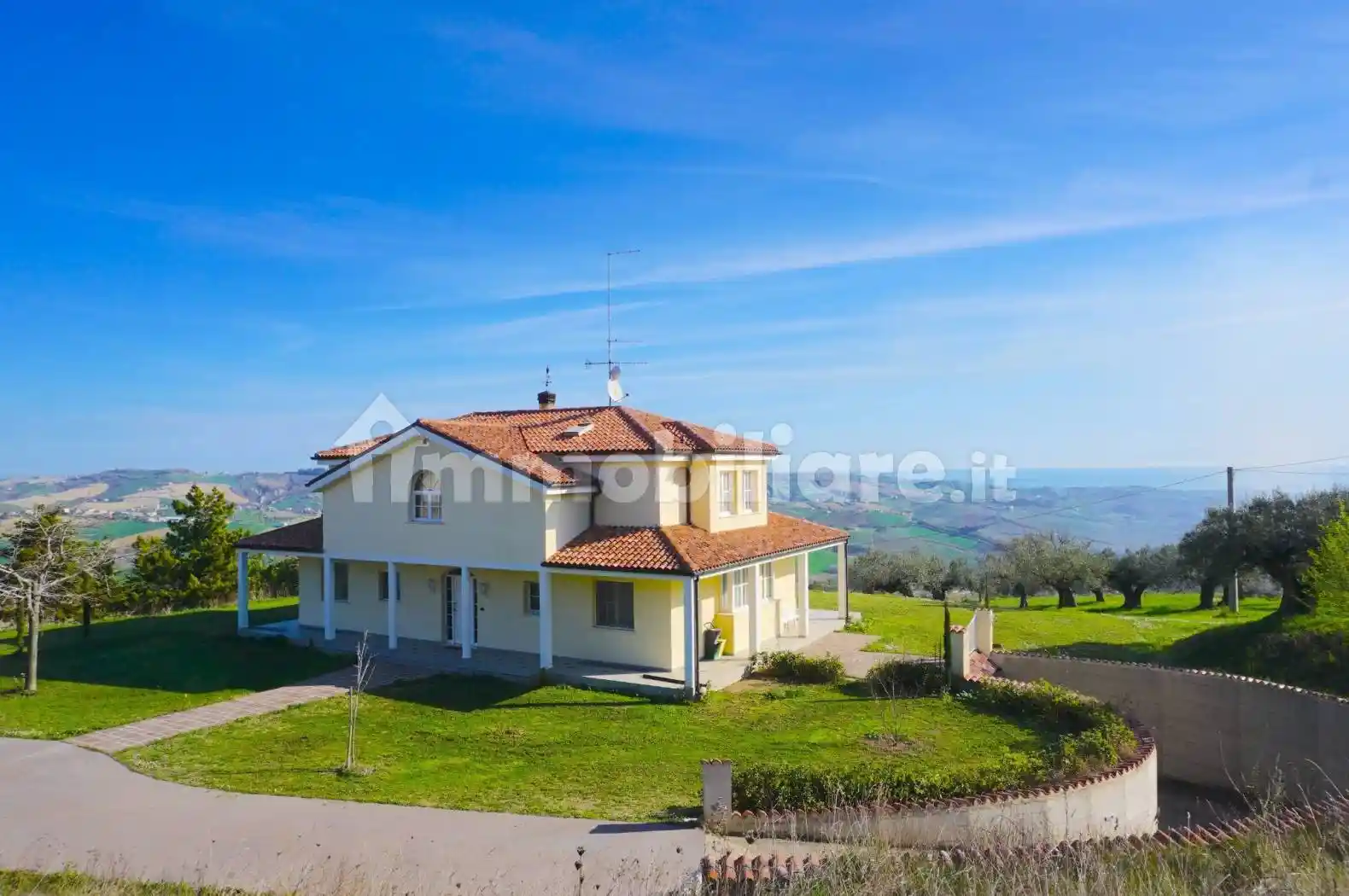 Villa unifamiliare via Colle Razzi 1, Città Sant'Angelo - foto 4