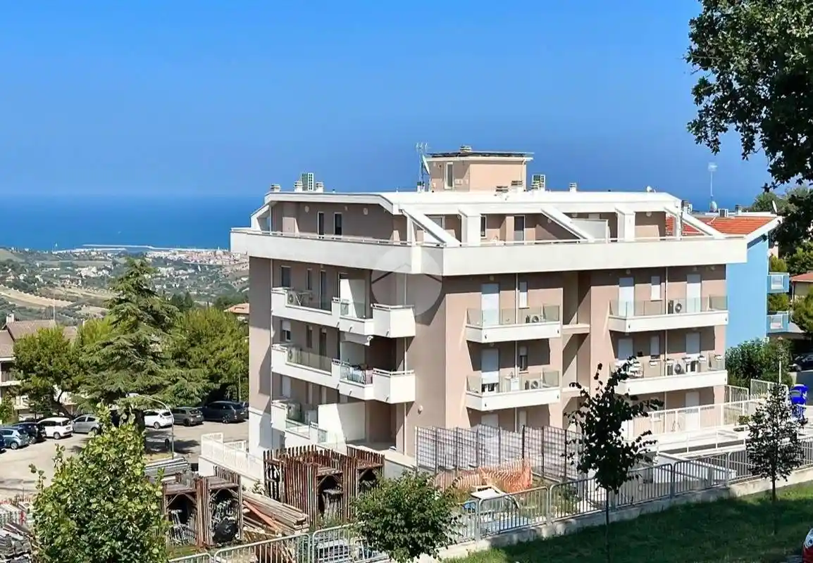 Appartamento in vendita a Acquaviva Picena