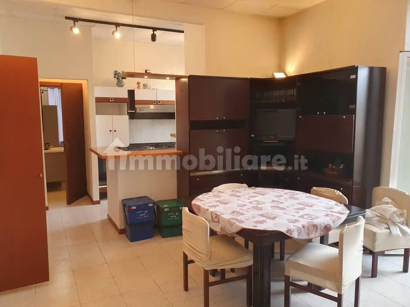 Appartamento in affitto a Laveno-Mombello