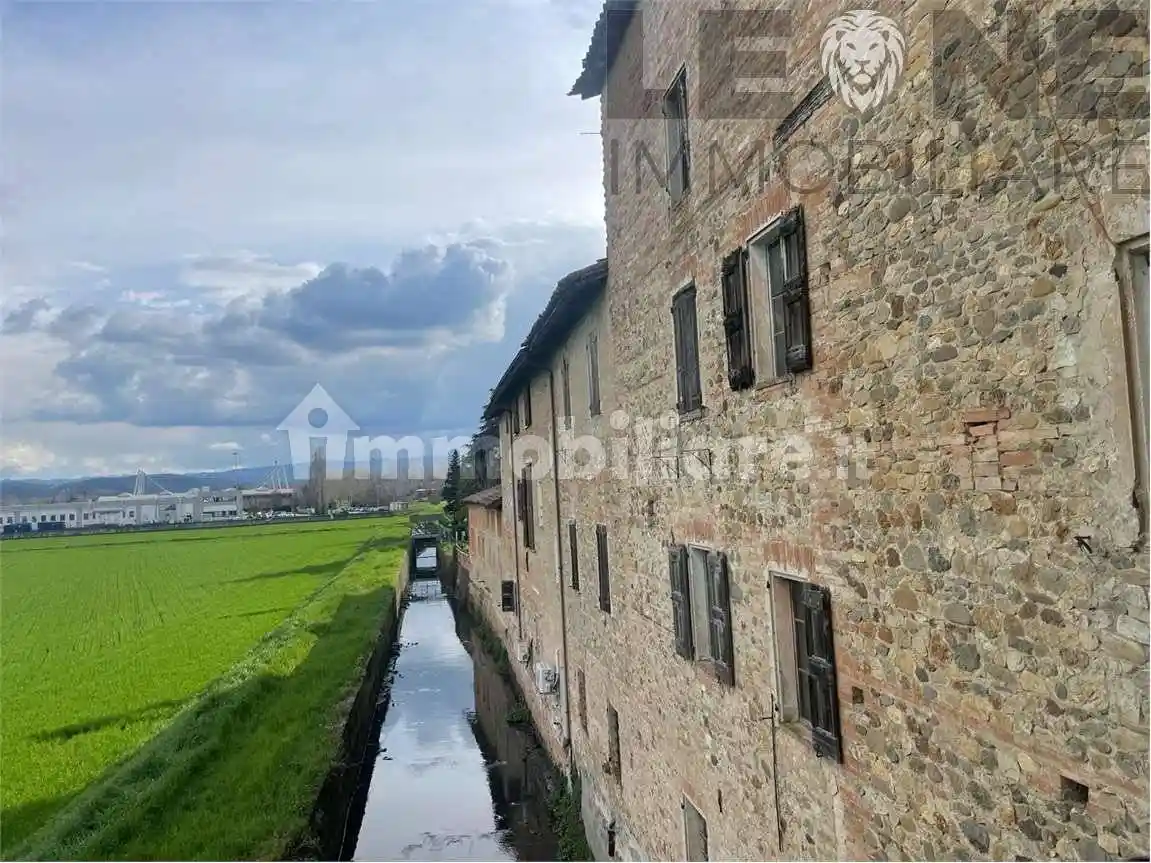 Rustico - Casale in vendita a Spilamberto