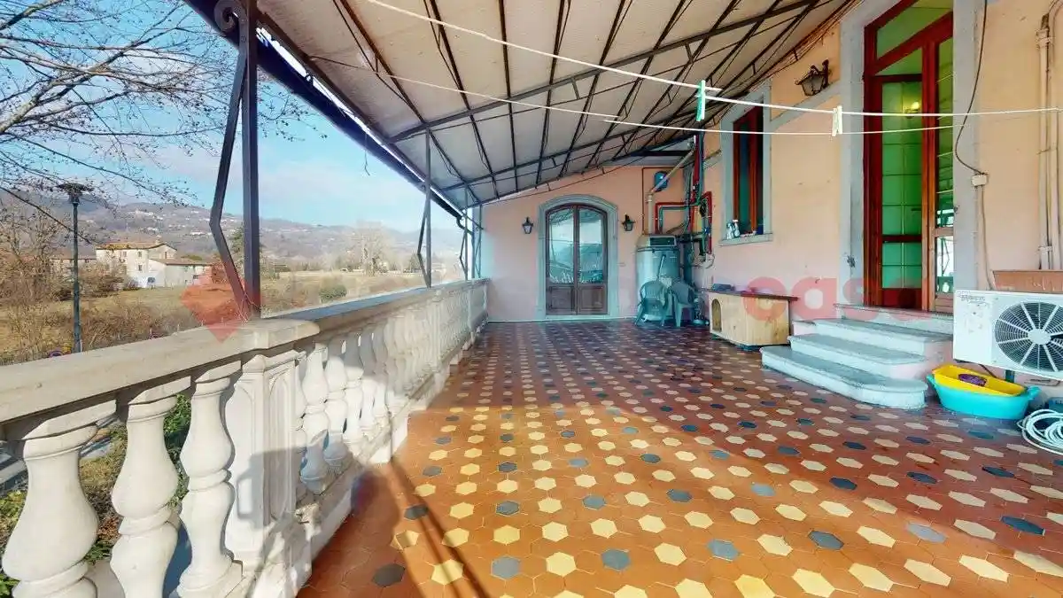 Casa indipendente in vendita a Barga