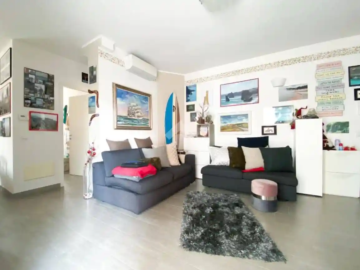 Appartamento in vendita a Massa