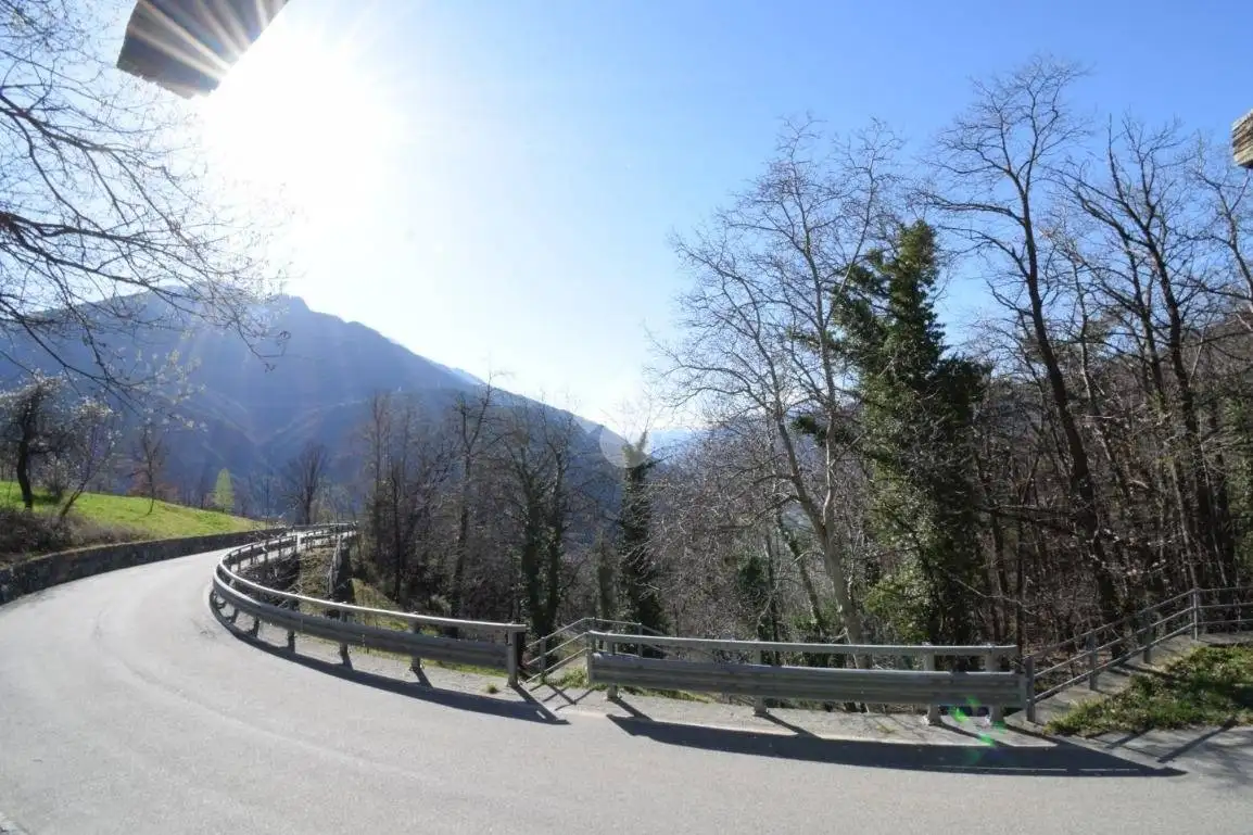 Rustico via Fonteullieun, Centro, Emarèse - foto 3