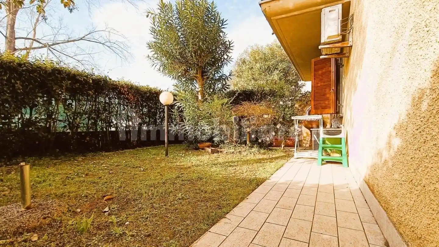 Appartamento in vendita a Massa