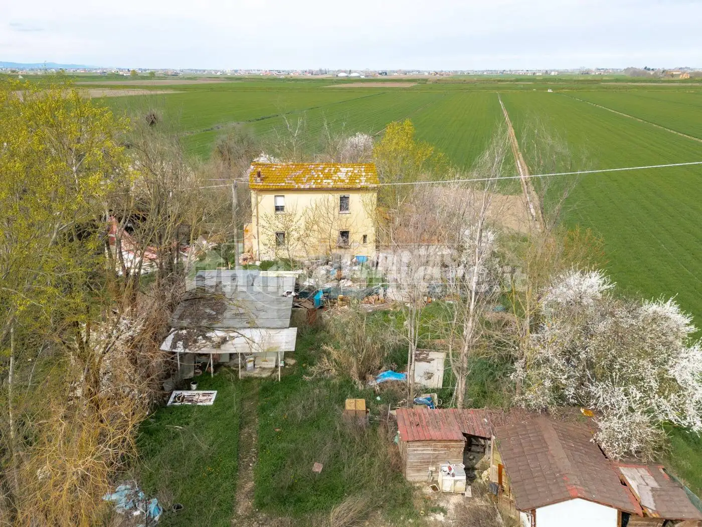 Rustico - Casale in vendita a Medicina