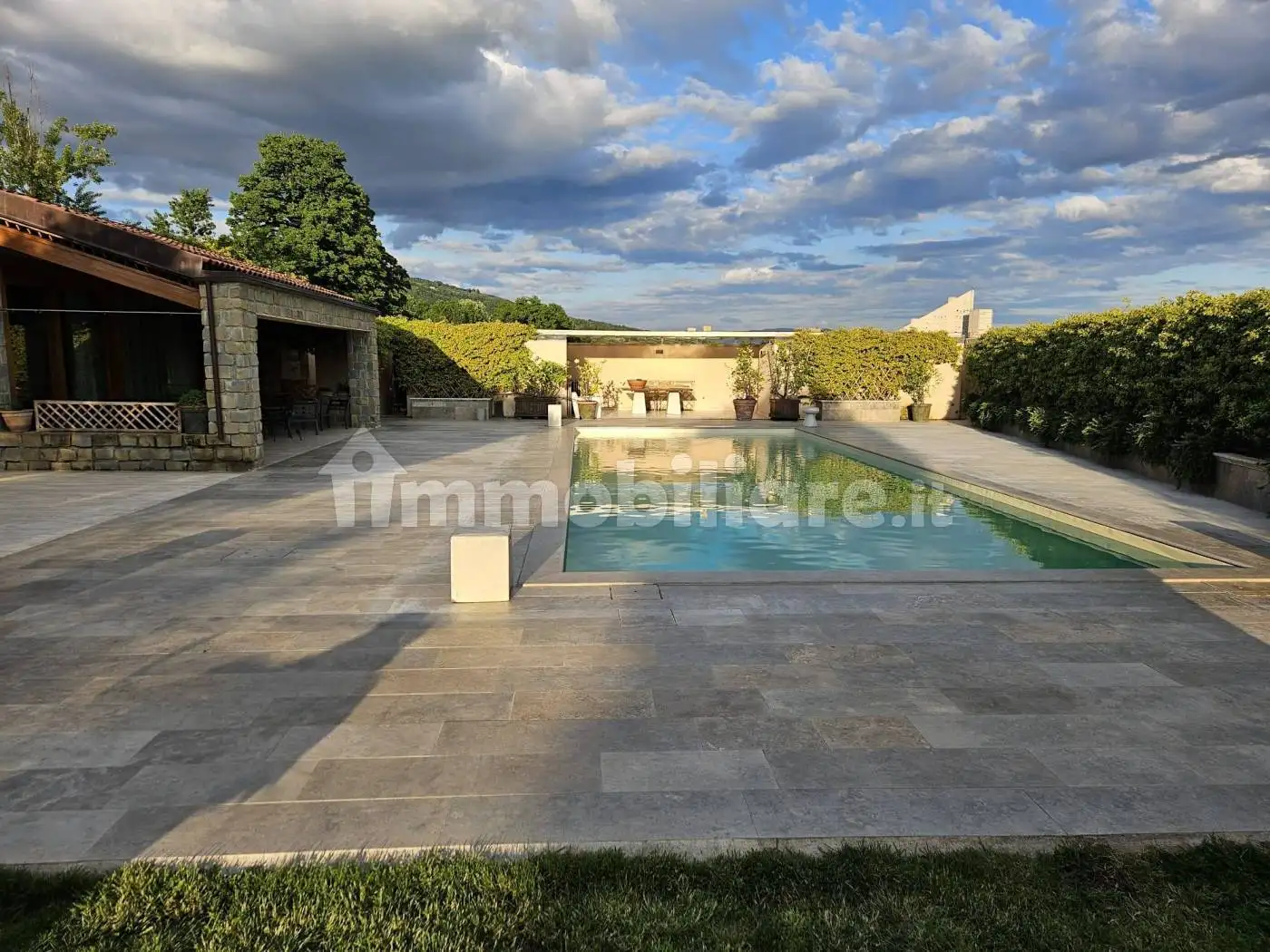 Villa in vendita a Pistoia