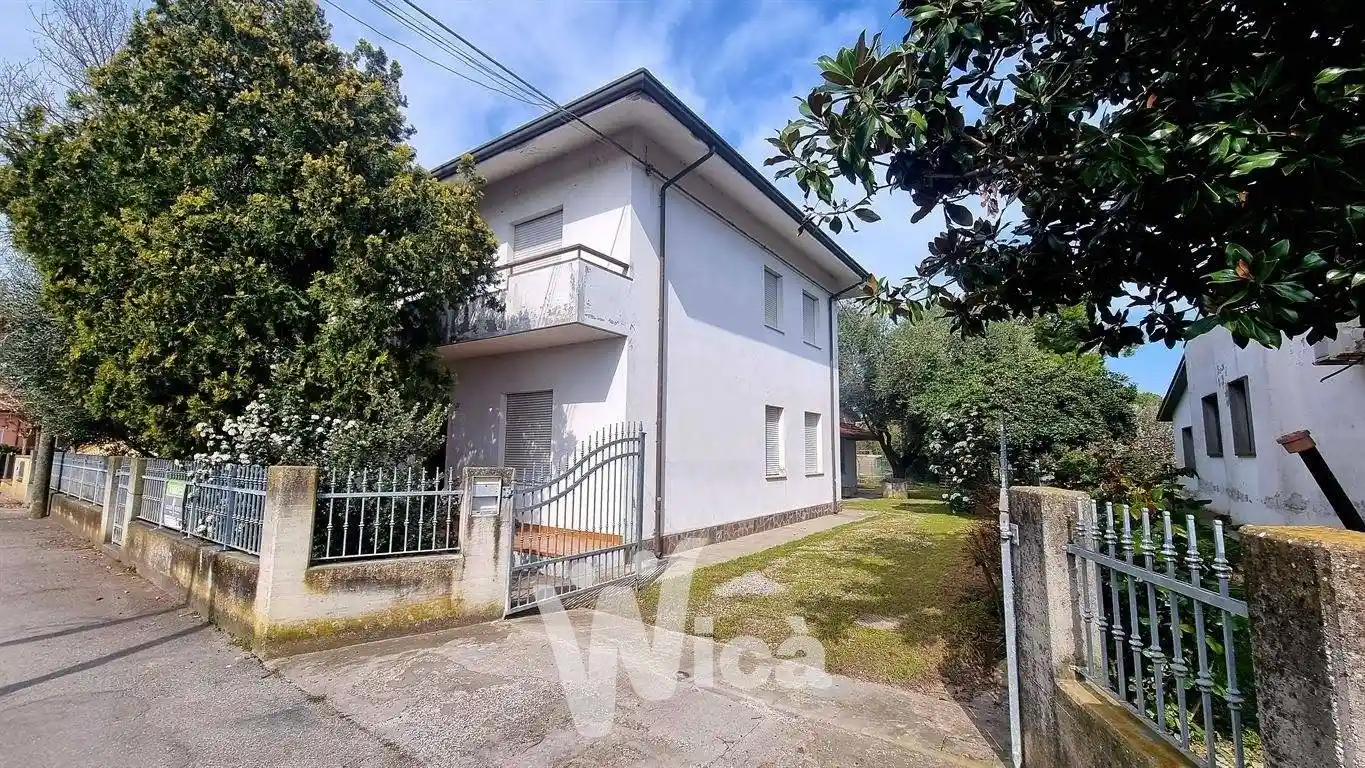 Terratetto unifamiliare 240 m², da ristrutturare, Borella, Cesenatico - foto 2