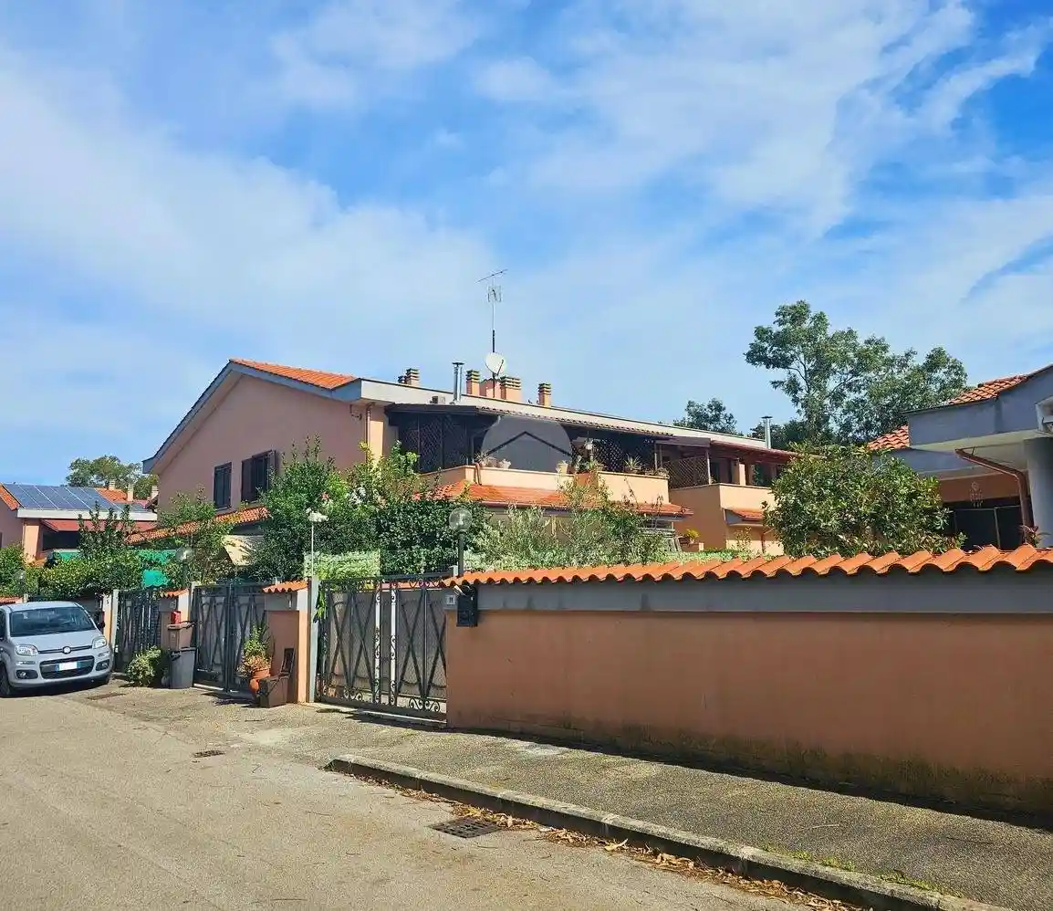 Appartamento in vendita a Ardea