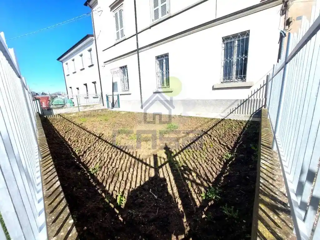 Appartamento in vendita a Caorso