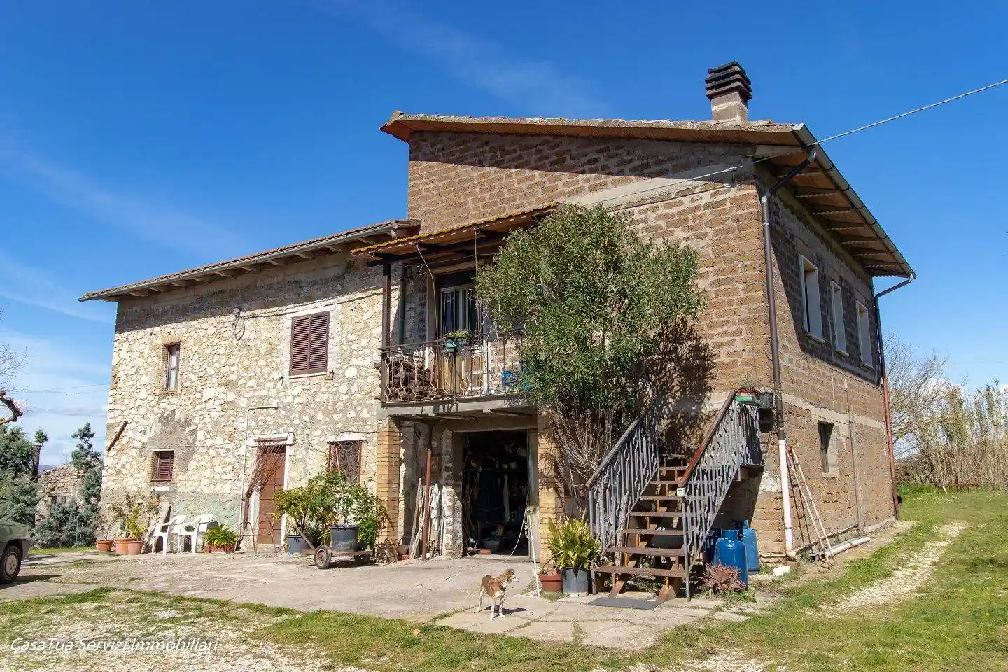 Rustico - Casale in vendita a Guardea