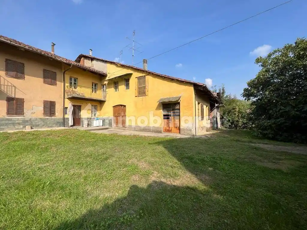 Rustico - Casale in vendita a San Damiano d'Asti