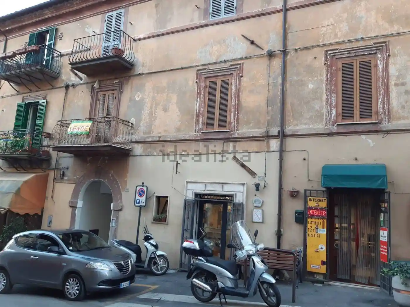 Appartamento in vendita a Caprarola