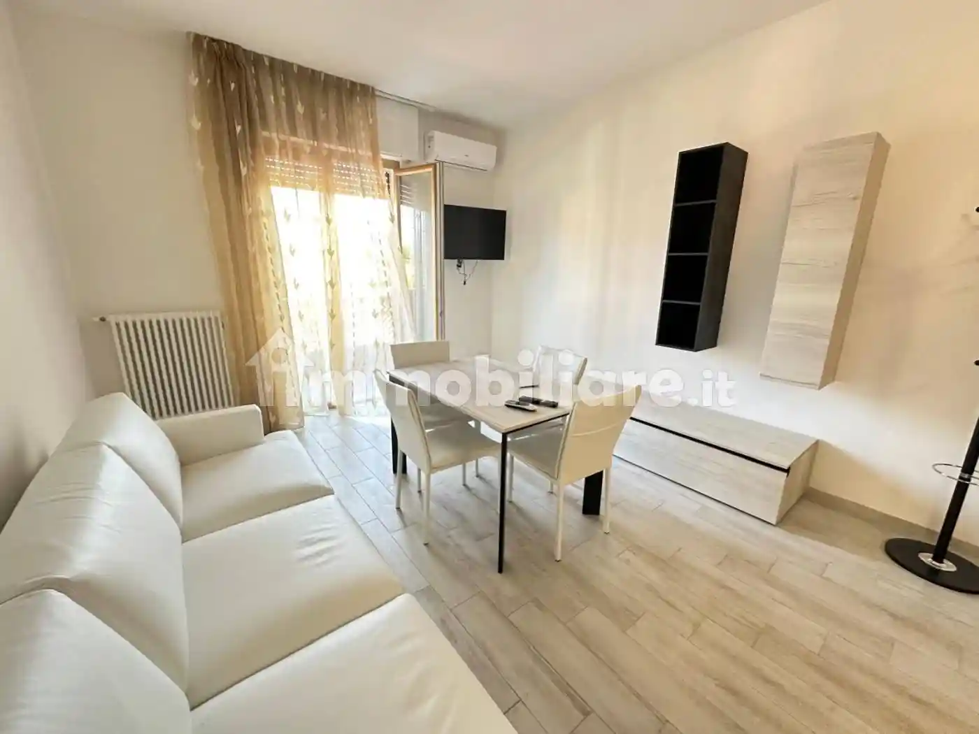 Appartamento in vendita a Luni