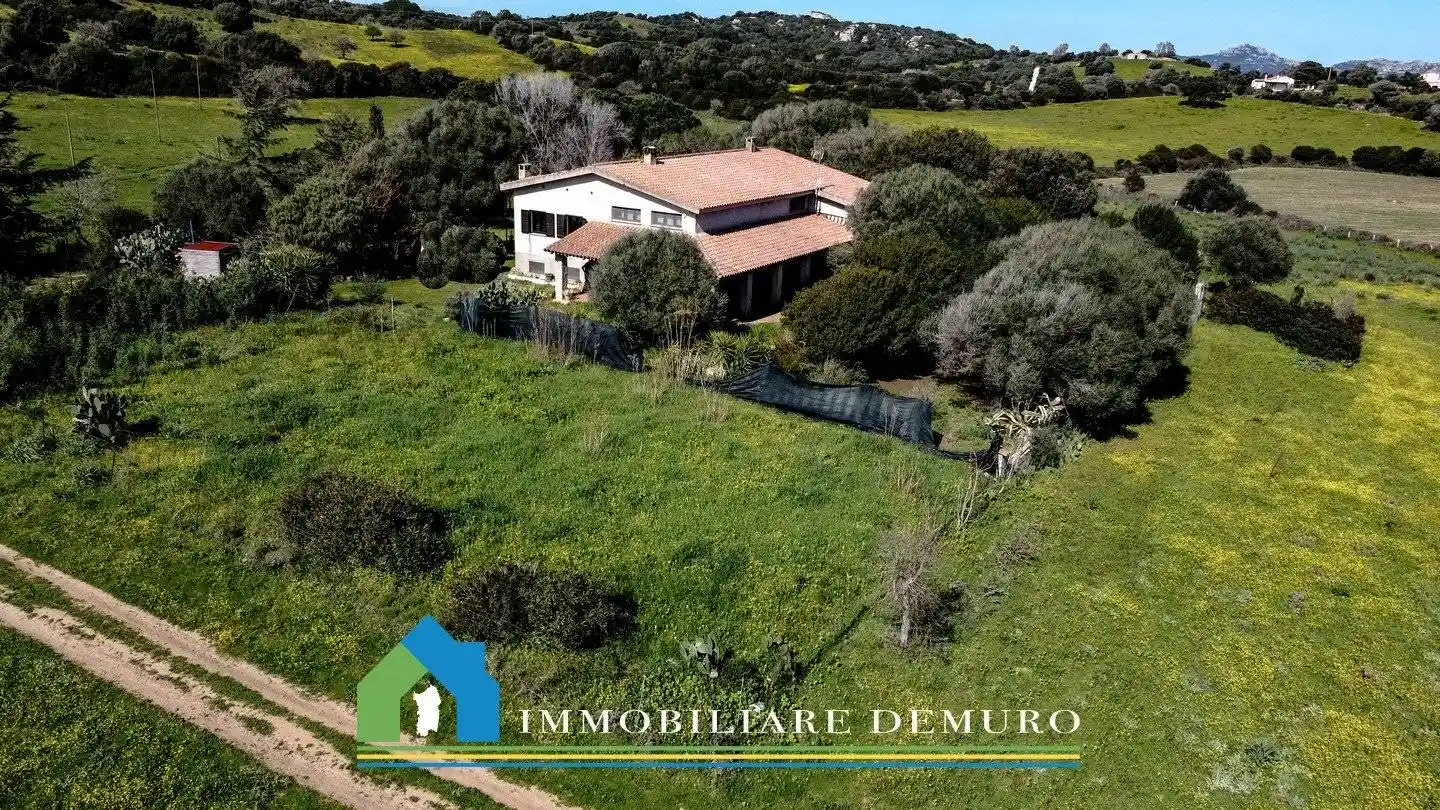 Rustico - Casale in vendita a Luogosanto