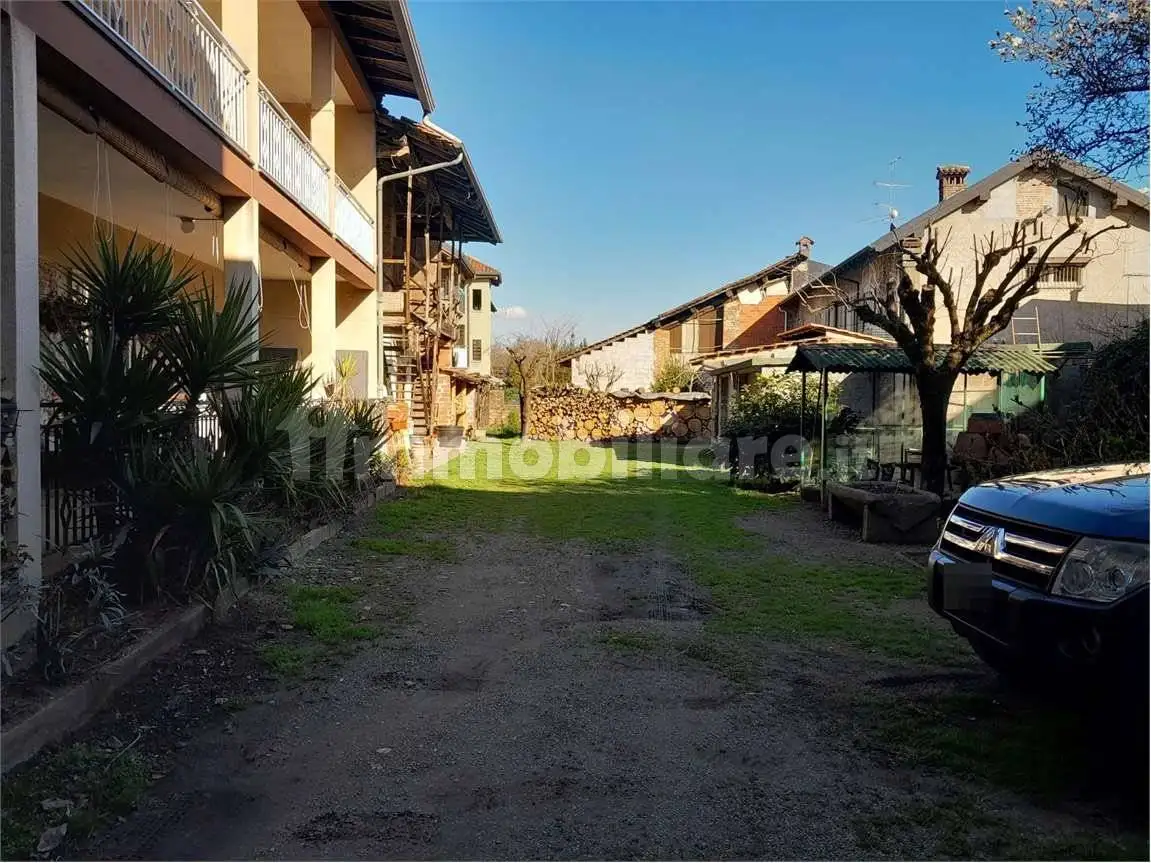 Trilocale via Jean de fernex, Centro, Cressa - foto 2