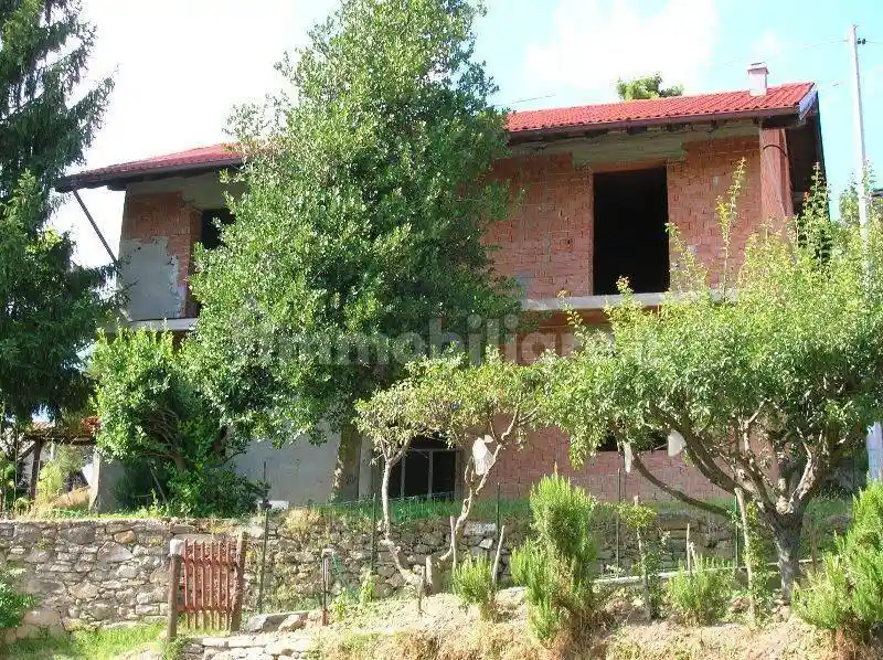 Rustico - Casale in vendita a Ponzone