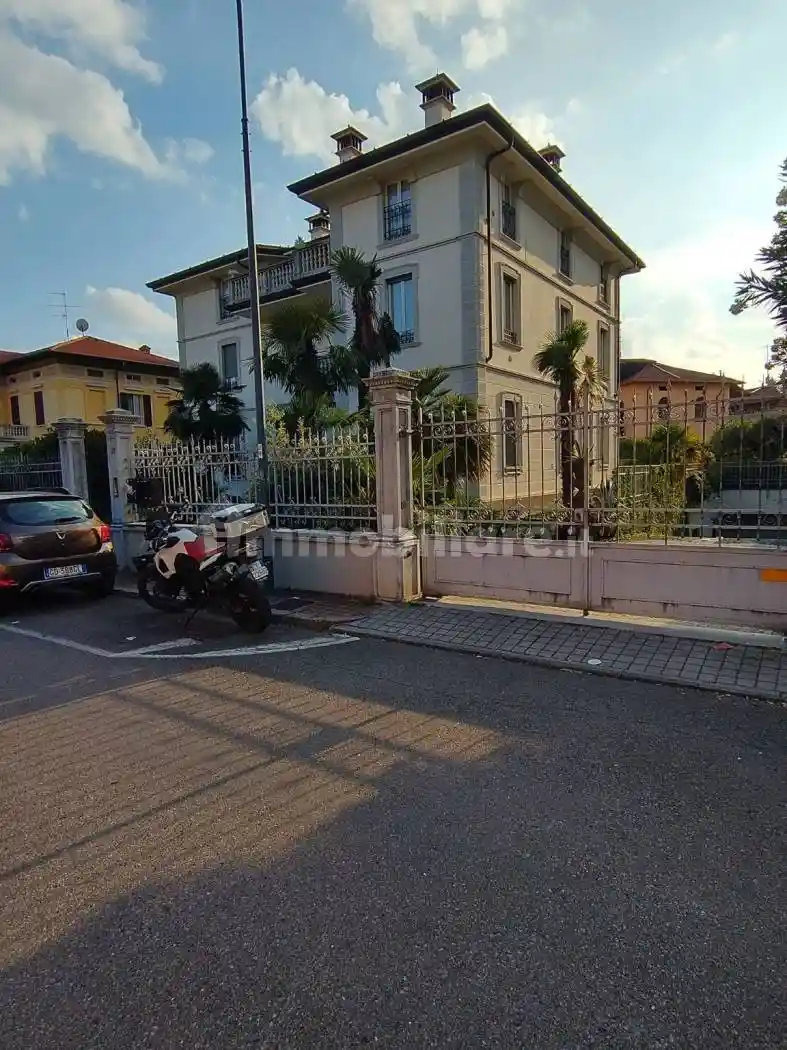 Appartamento in vendita a Brescia