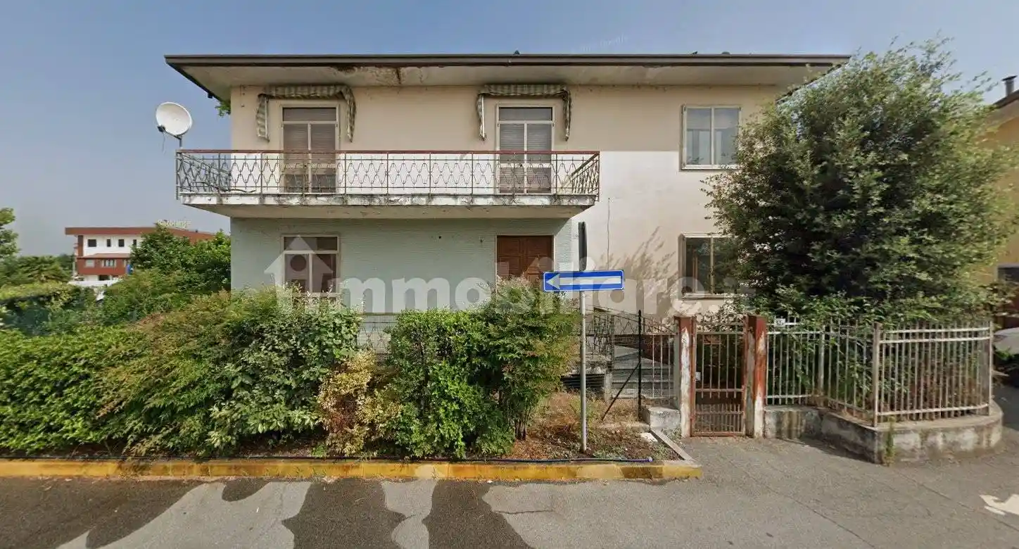 Villa in vendita a Leno