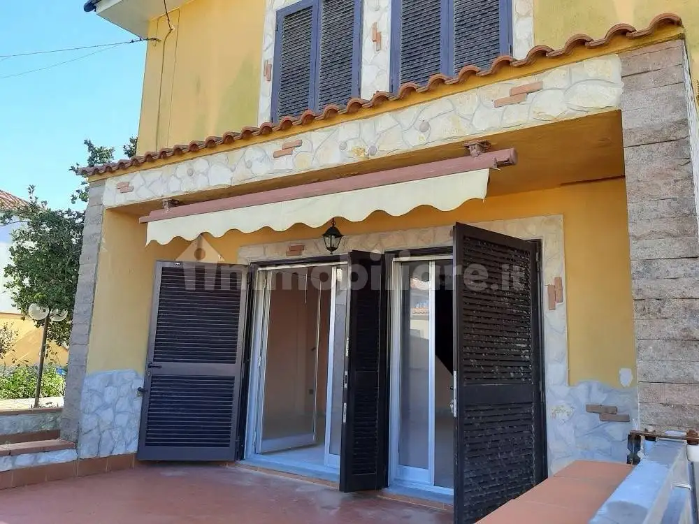 Villa in vendita a Castel Volturno