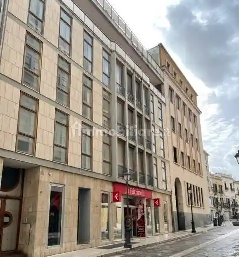 Palazzo - Edificio in vendita a Lecce
