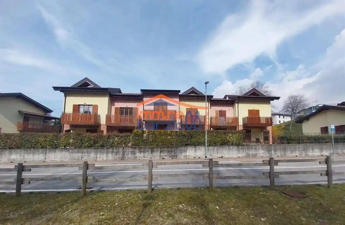 Appartamento in vendita a Cremeno