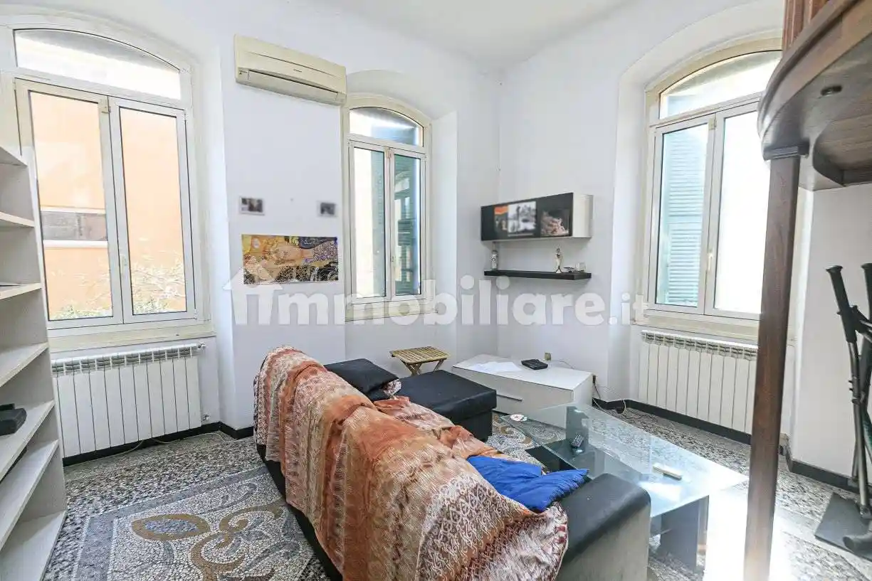 Appartamento in vendita a Genova