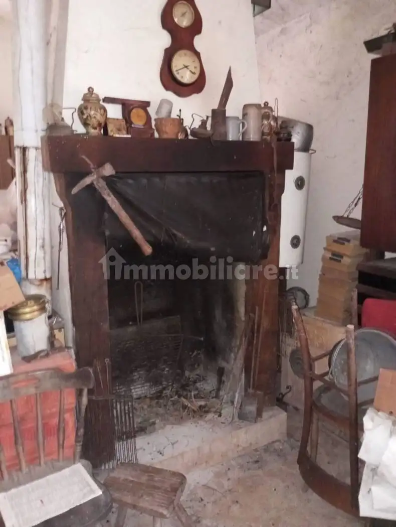 Villa unifamiliare, buono stato, 2100 m², Bione - foto 5