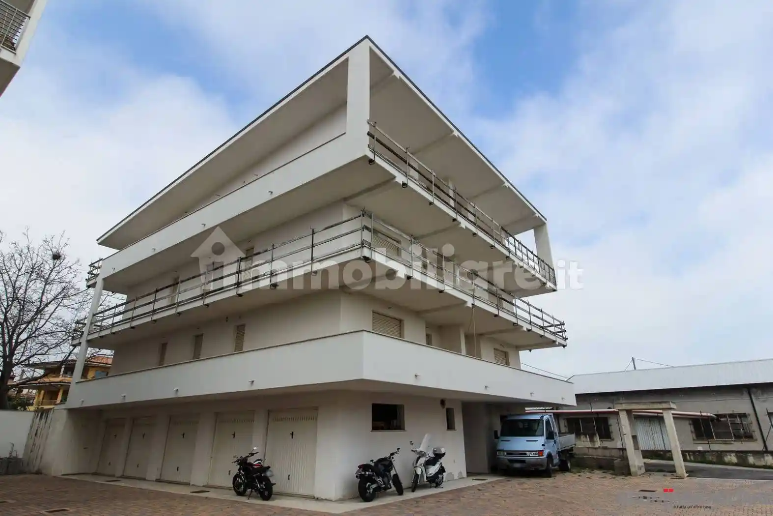 Palazzo - Edificio in Vendita - foto 4