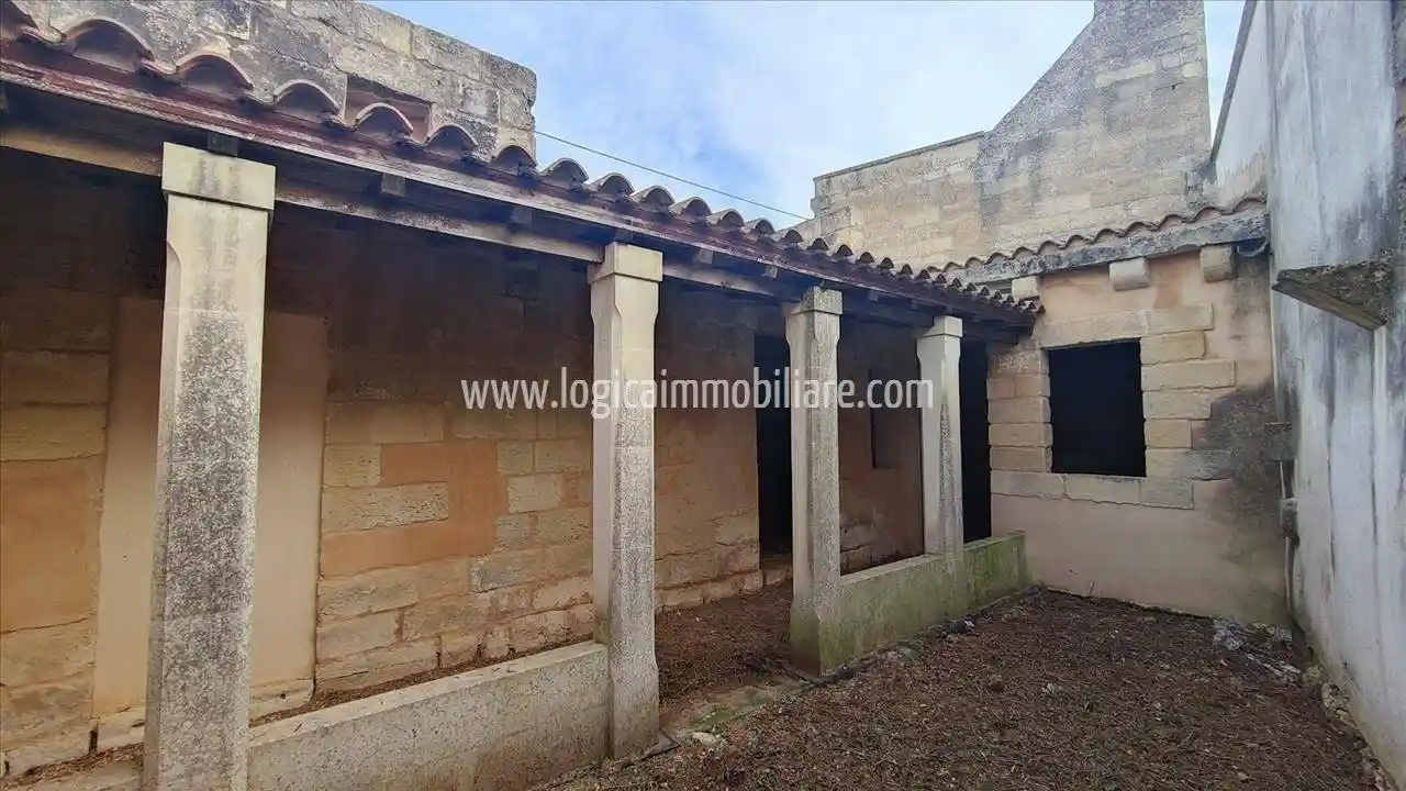 Casa indipendente in vendita a San Donato di Lecce
