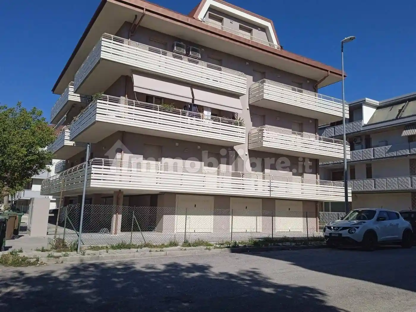 Appartamento via Marche 7, Centro, Martinsicuro - foto 2