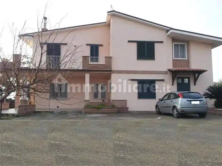 Villa bifamiliare, ottimo stato, 150 m², Colonnella - foto 3