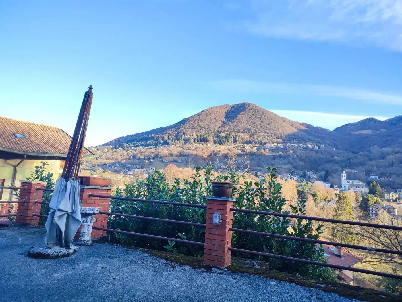 Villa in vendita a Centro Valle Intelvi