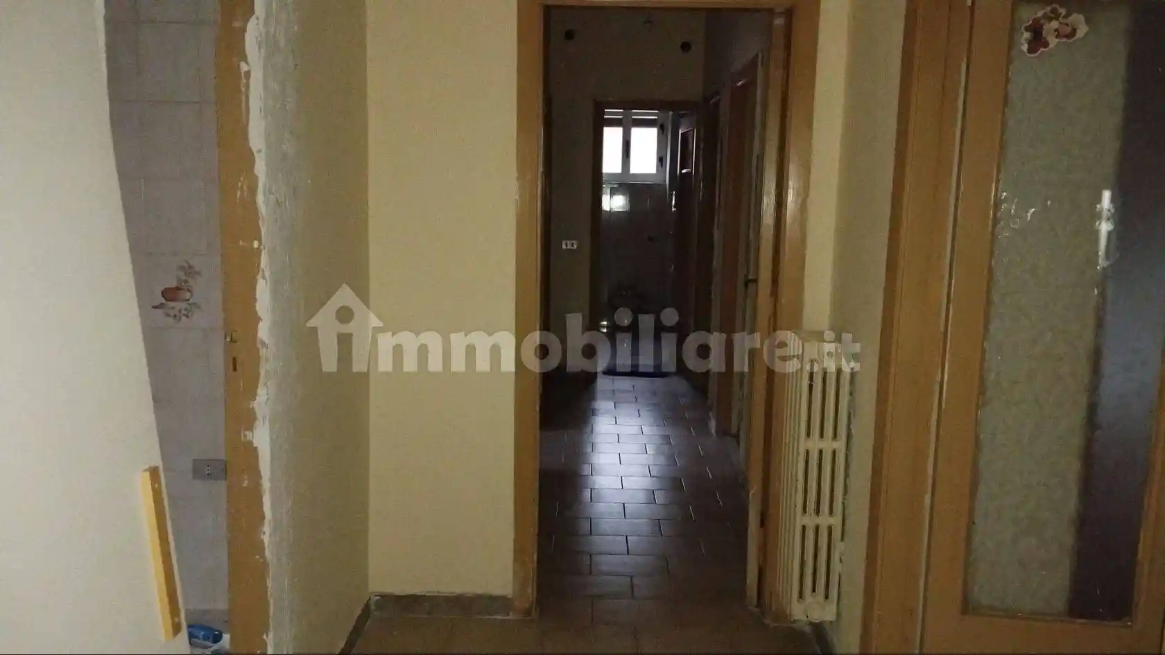 Quadrilocale viale Principe Amedeo 67, Centro, Solofra - foto 2