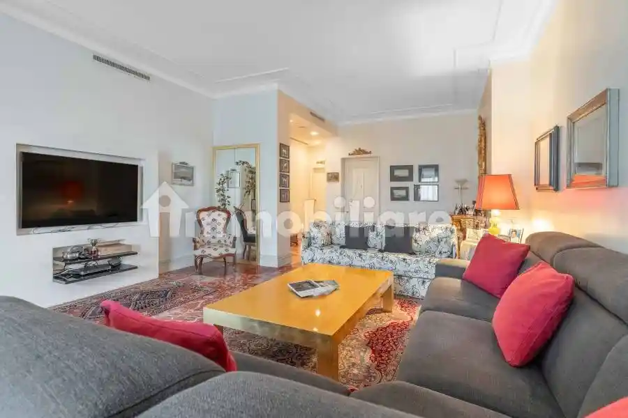 Trilocale via del Vecchio Politecnico 7, Palestro, Milano - foto 4