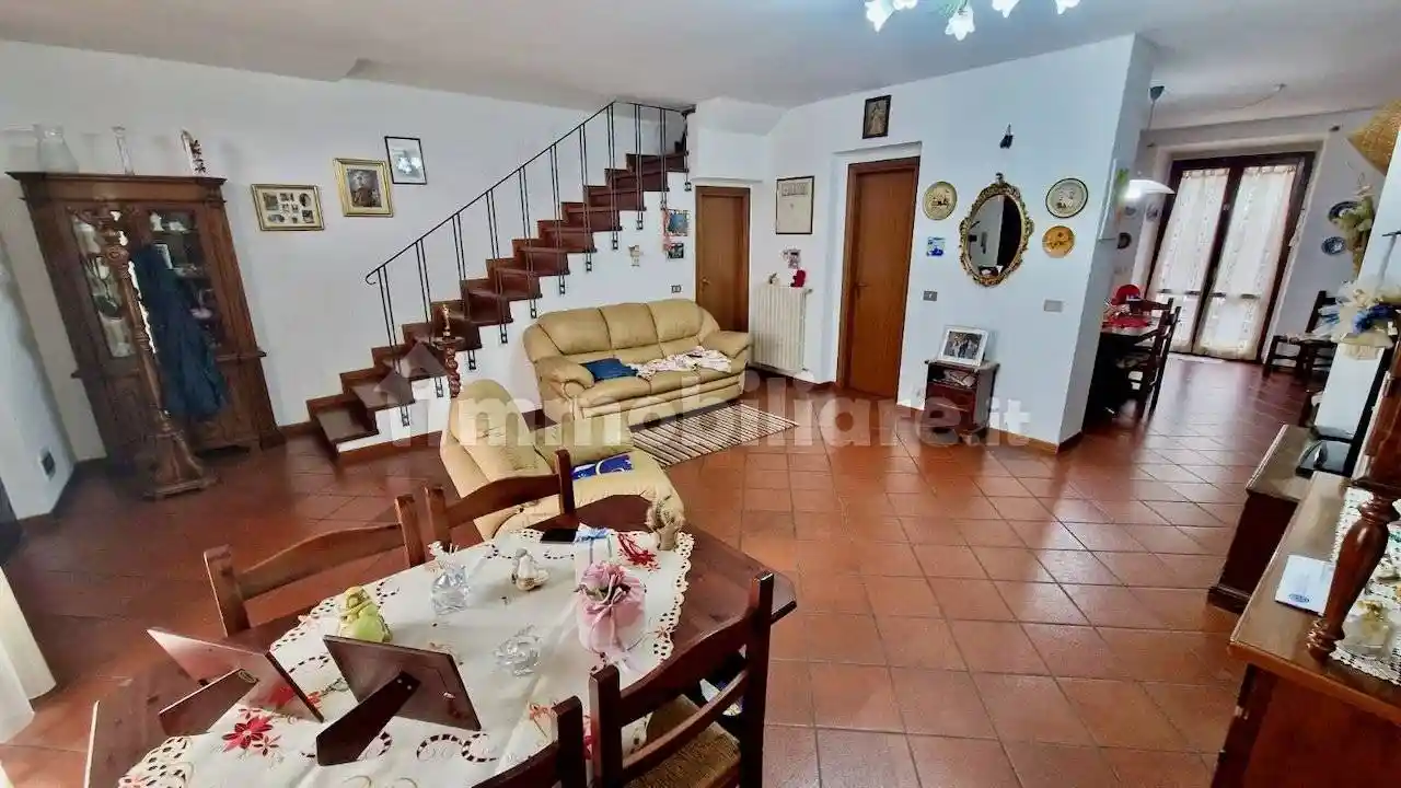 Villetta a schiera in vendita a Calci