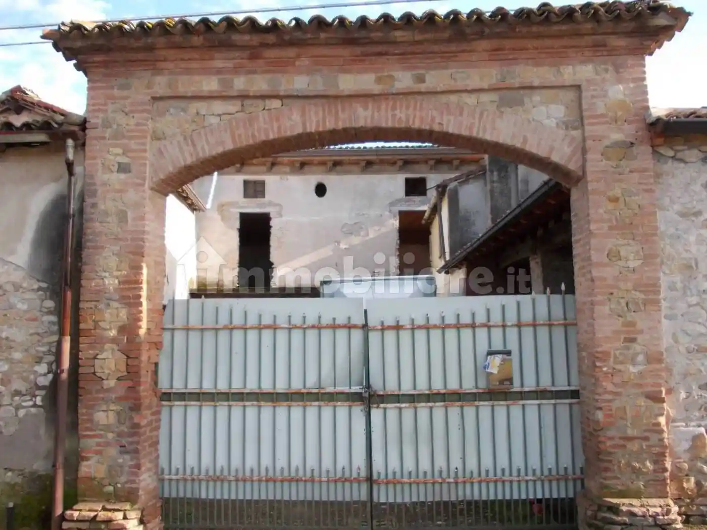 Appartamento in vendita a Castell'Arquato