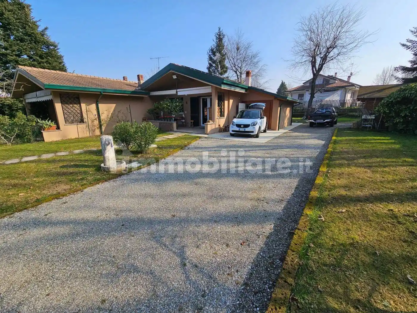 Villa in vendita a Monza