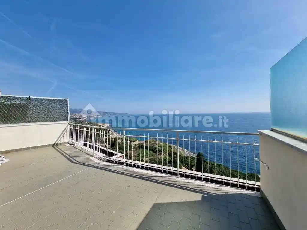 Appartamento in vendita a Sanremo
