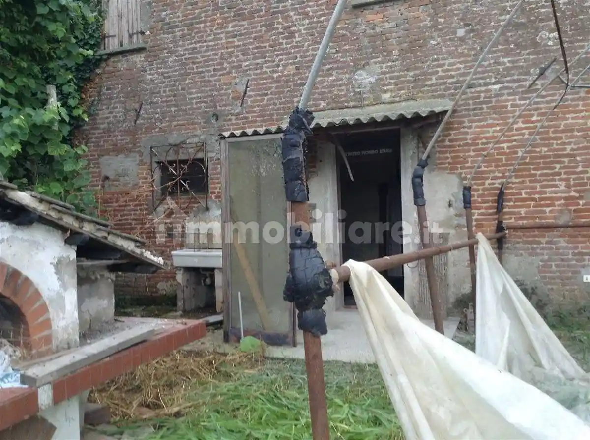 Rustico via Gramsci, 00, Centro, Crespino - foto 3