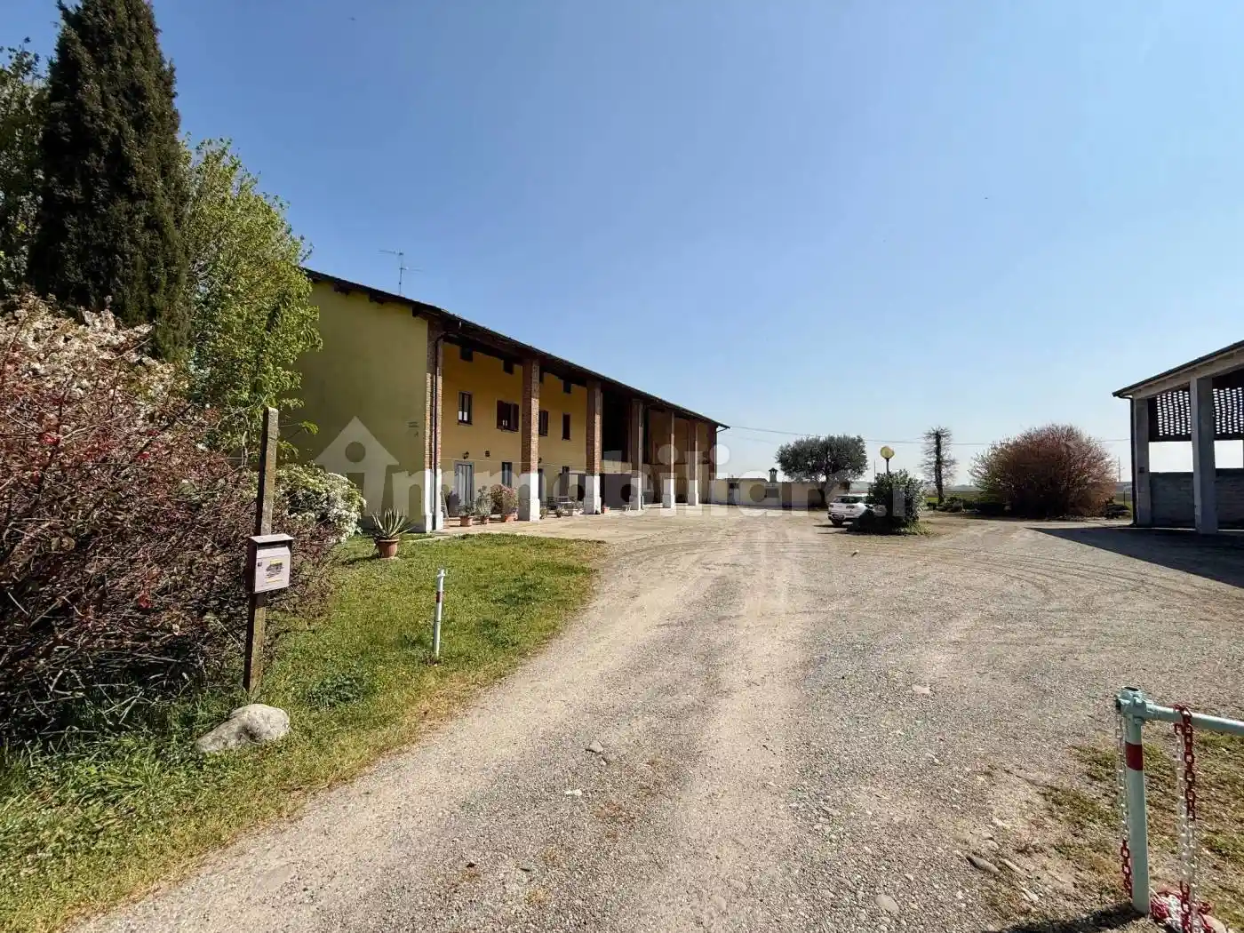 Rustico - Casale in vendita a Urago d'Oglio