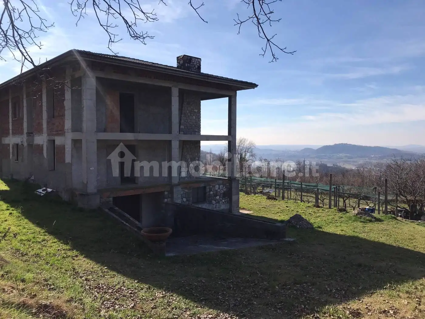 Villa in vendita a Montenars