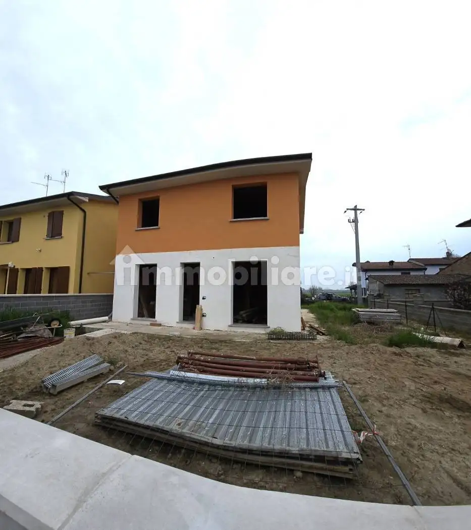 Villa in vendita a Pieve d'Olmi