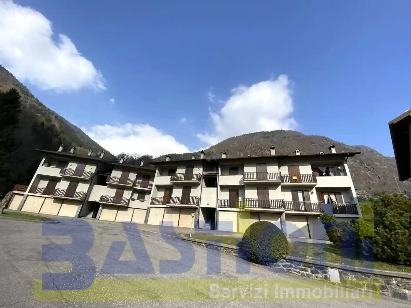 Appartamento in vendita a Gandellino