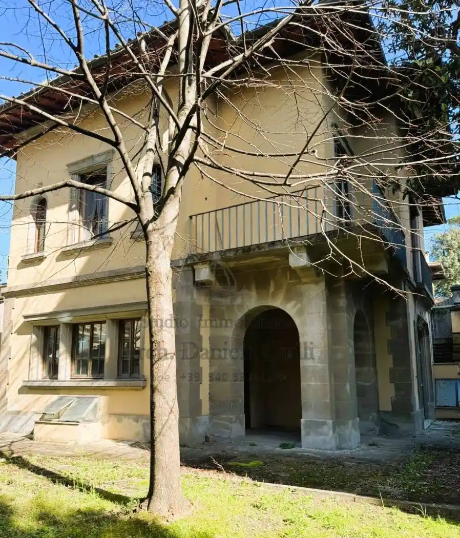 Villa in vendita a Firenze