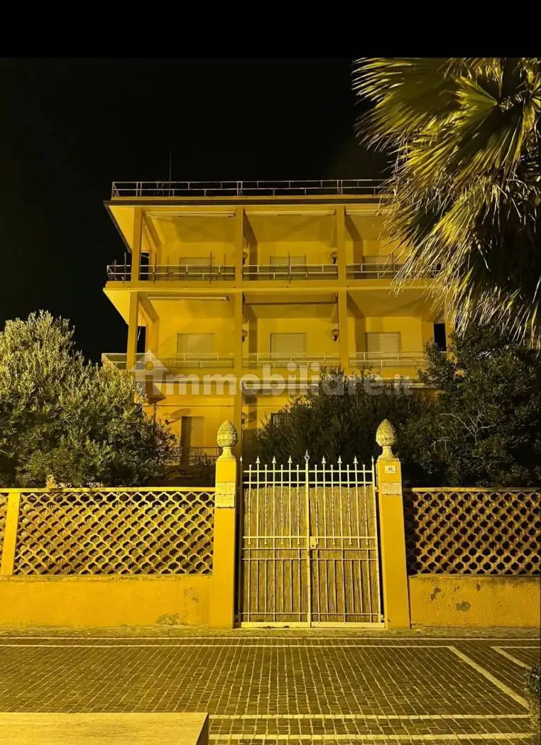 Appartamento in affitto a Grottammare