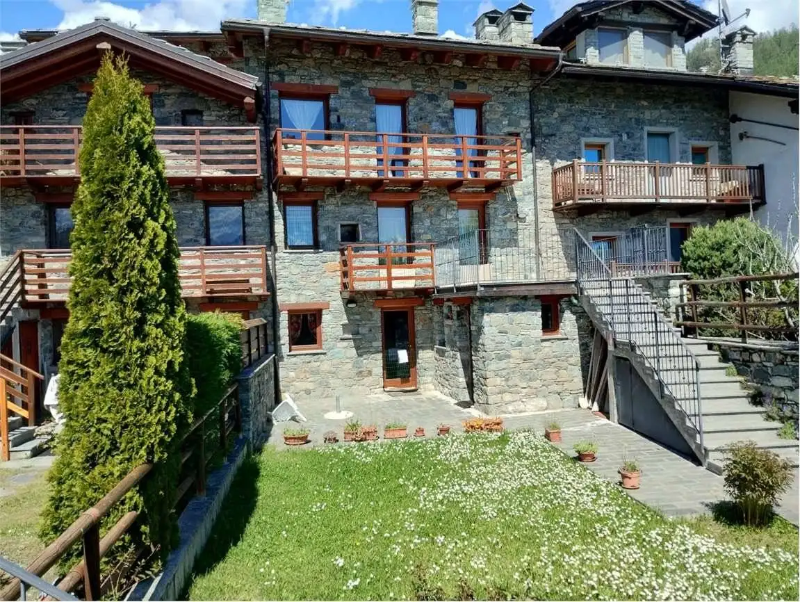 Terratetto unifamiliare 70 m², ottimo stato, Eresaz, Sommarèse, Emarèse - foto 2