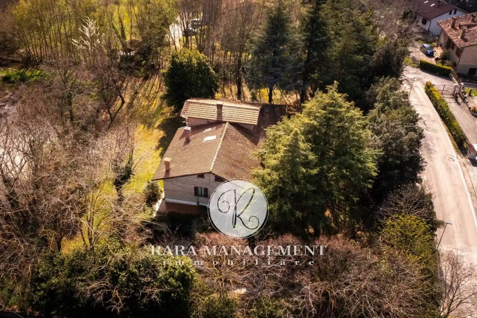 Villa in vendita a Urbino