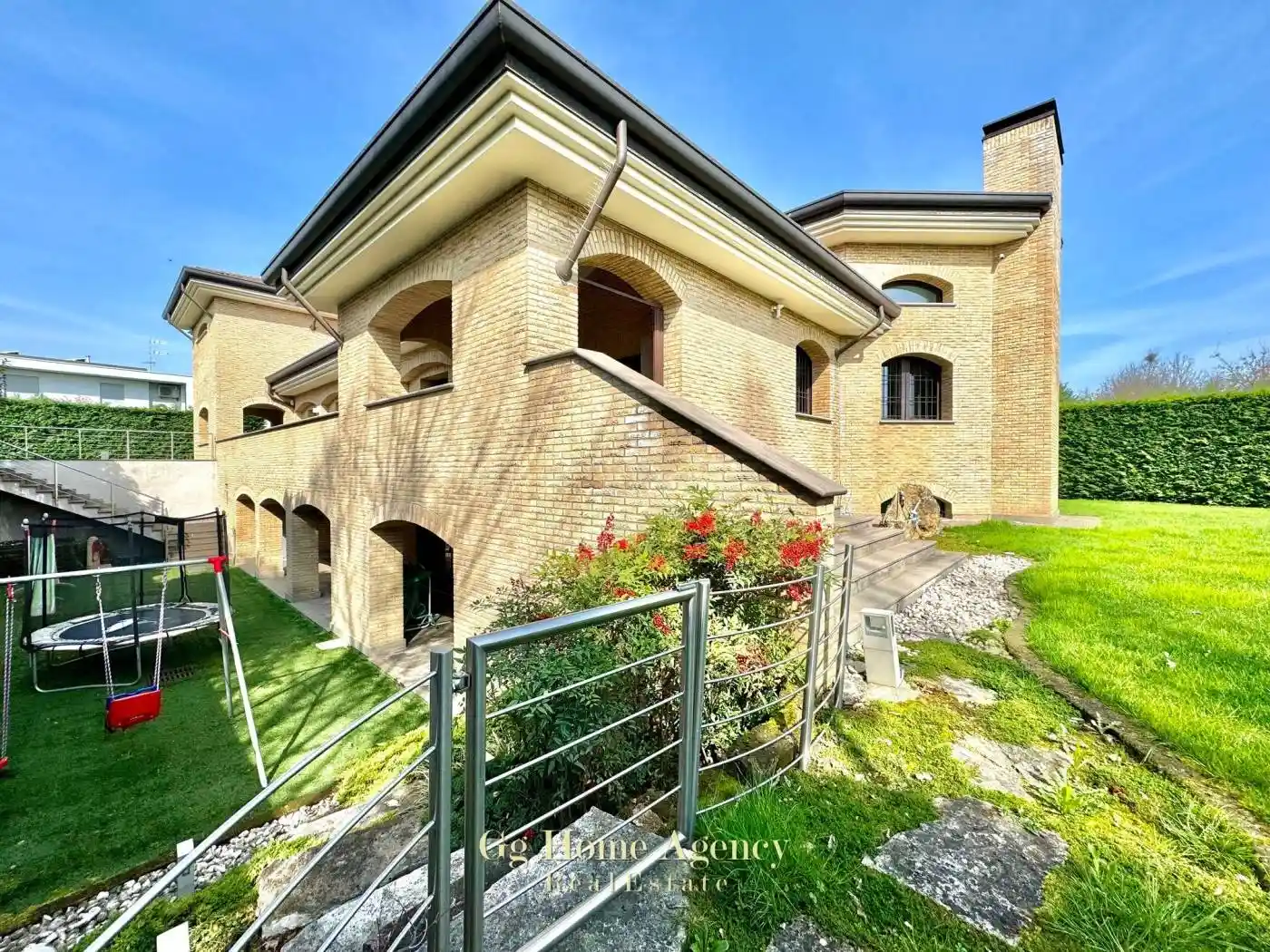 Villa in vendita a Mezzago