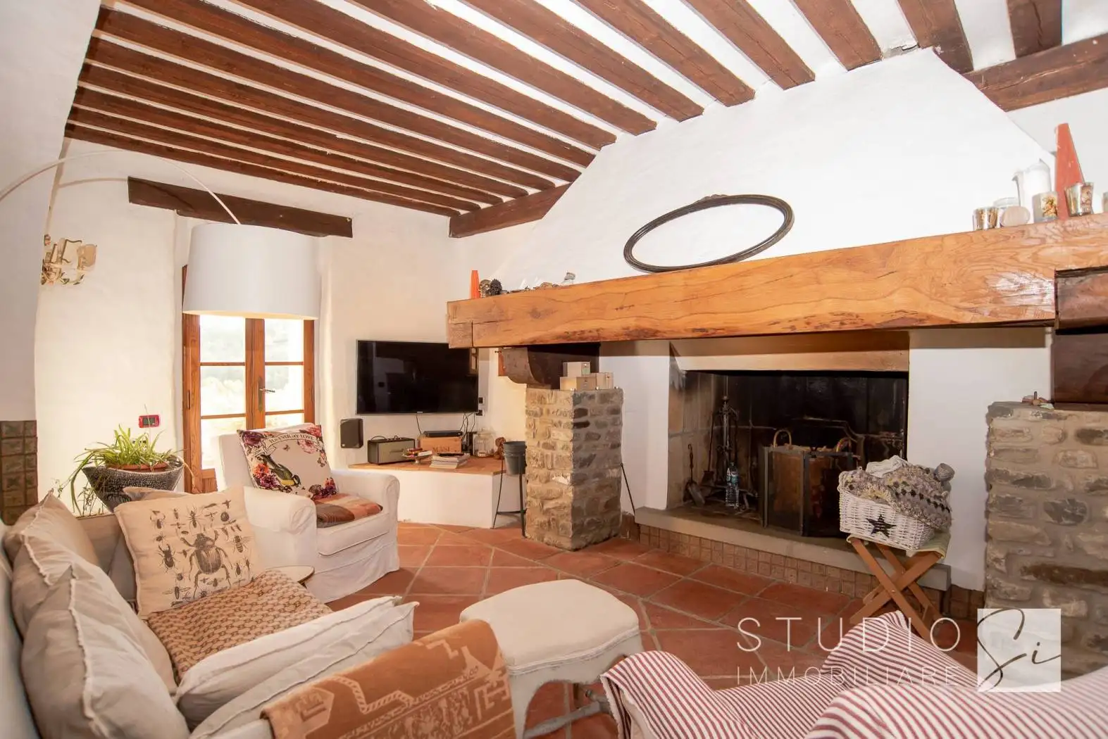 Rustico - Casale in vendita a Pistoia