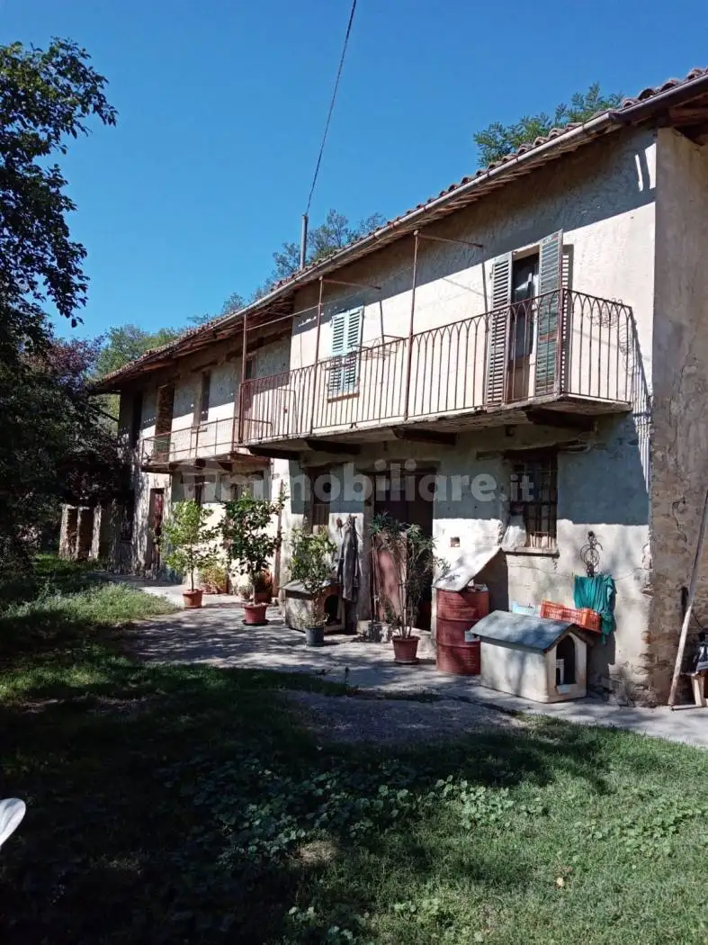 Rustico - Casale in vendita a Cossano Belbo